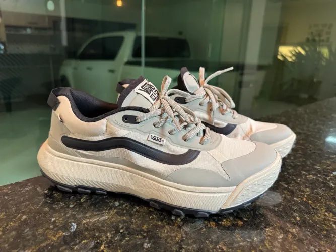 Tênis Vans Americano