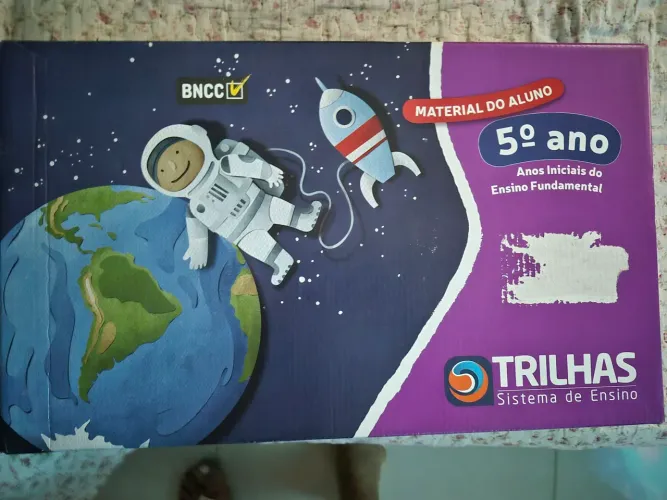Vende Material completo do 5 ano do Ensino fundamental Trilhas