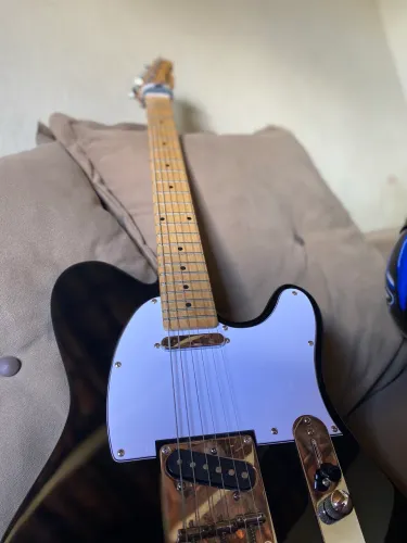Guitarra waldman + Pedaleira GE 150