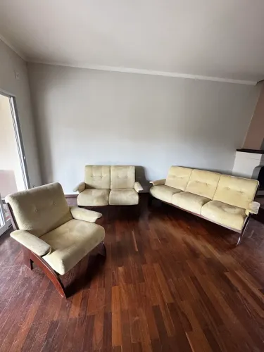 Jogo Sofá 3/2 lugares + poltrona