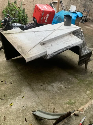 Box de vibra de vidro para doação