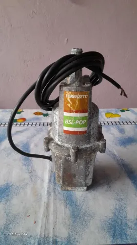 Venda bomba semi- nova