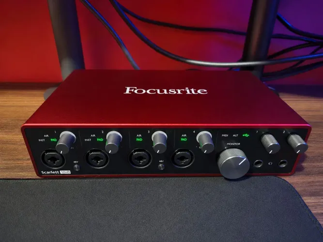 Focusrite Scarlett 18i8 3ª Ger
