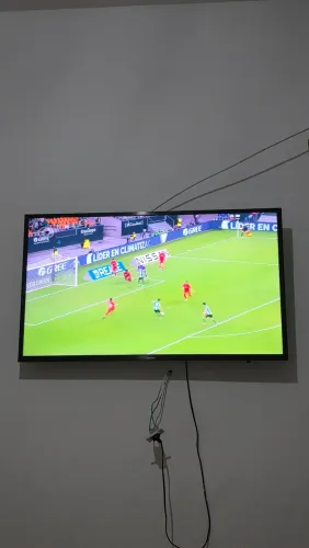 Vendo tv Sansung 43" smart