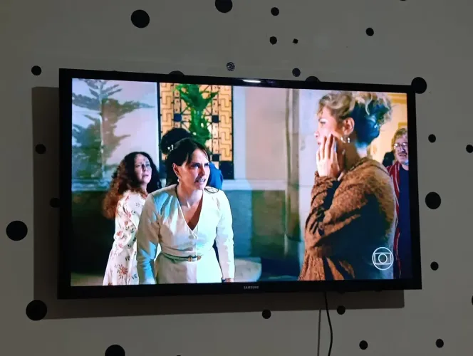 Tv Samsung  smart 32 polegadas 