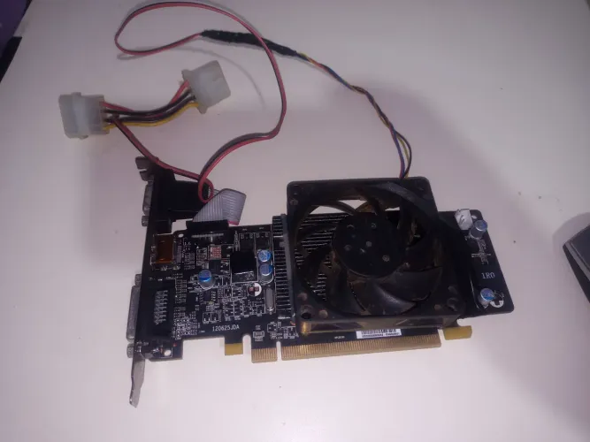 Placa de video 2gb 6570 barato gta 5 