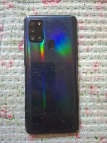 Samsung A21S com defeito
