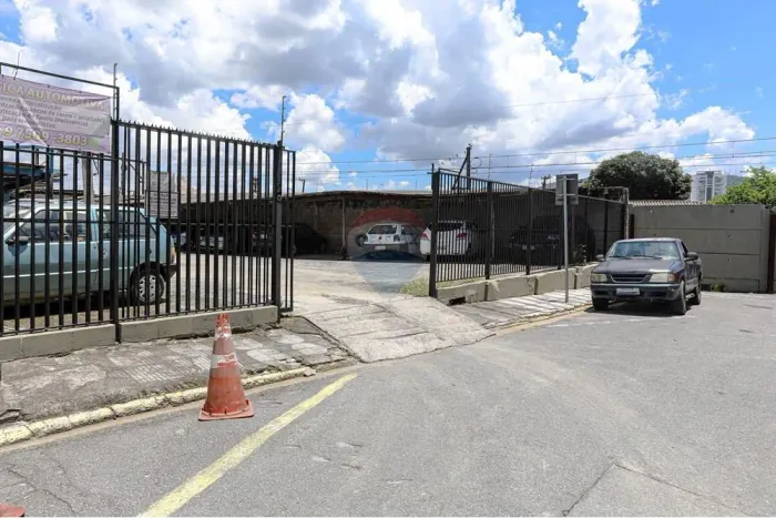 Imóvel comercial com grande potencial no centro de Mogi das Cruzes