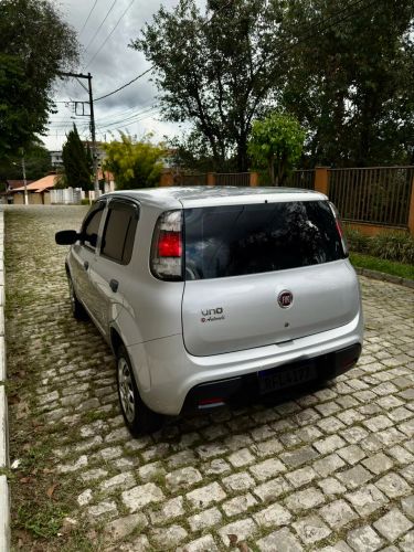 Imagem de Fiat Uno Attractive 1.0 EVO Fire Flex 8V 5P 2021