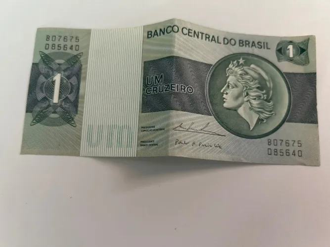Dinheiro antigo 