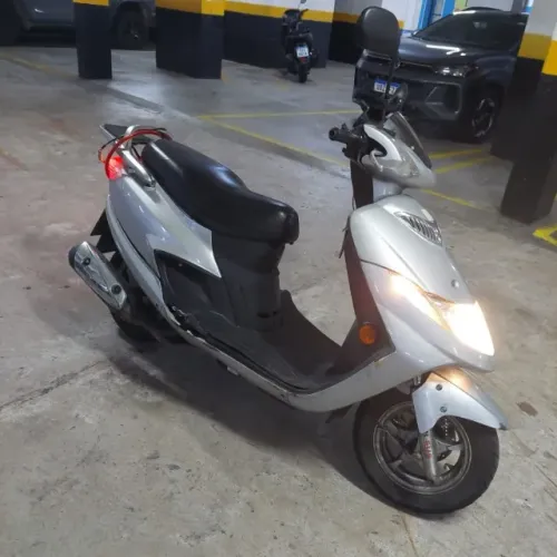 Suzuki Burgman 400 2008