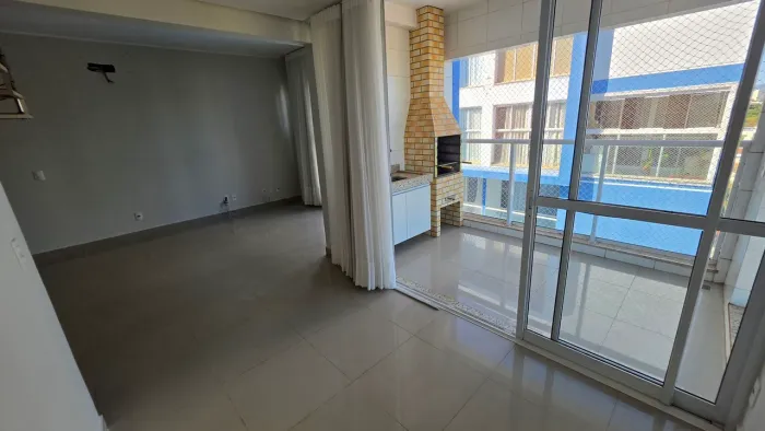 COBERTURA DUPLEX PARA LOCAÇÃO - 305 SUL