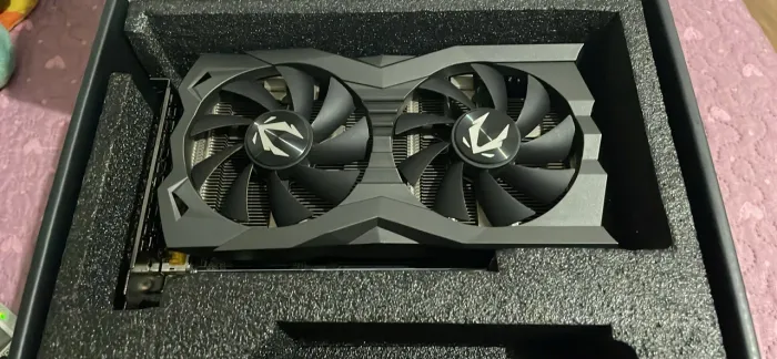 Placa de video 2060 RTX