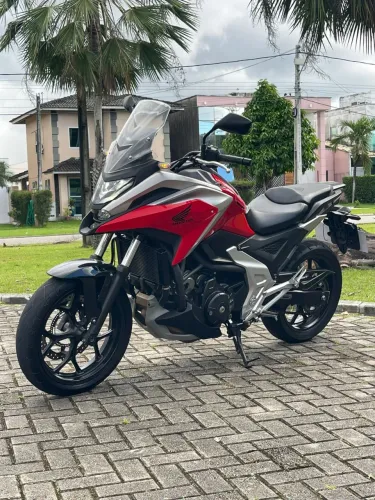 Moto NCX 750 sem detalhes único dono
