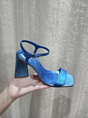 Sandália Via Marte Azul Metálico - NOVO