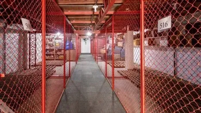 O Imóvel possui 5 metros quadrados localizado no Umarizal Office no bairrro do umarizal- B