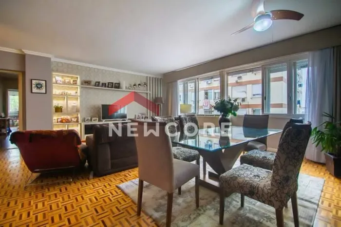 Apartamento em Rua Garibaldi - Independência - Porto Alegre/RS