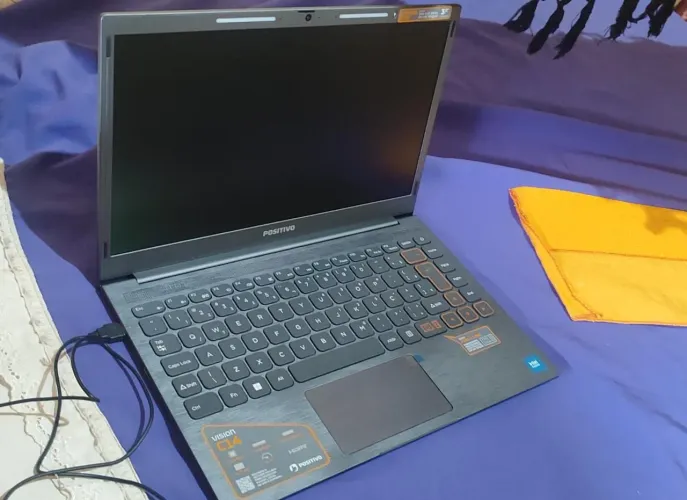 NOTEBOOK SEMINOVO - POSITIVO 