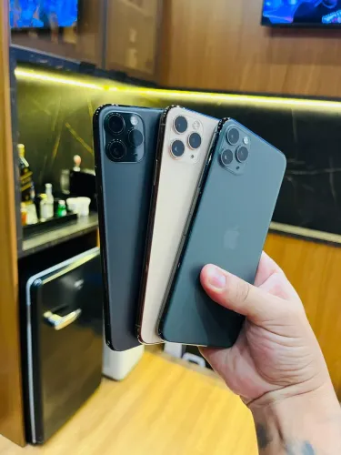 iPhone 11 Pro maxx com garantia / somos a número 1 