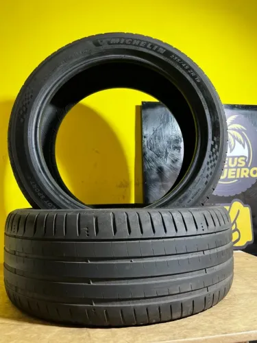 Pneus 235/45r19 Michelin Ps5 Meia Vida Excelente - R$ 400.00 Unidade