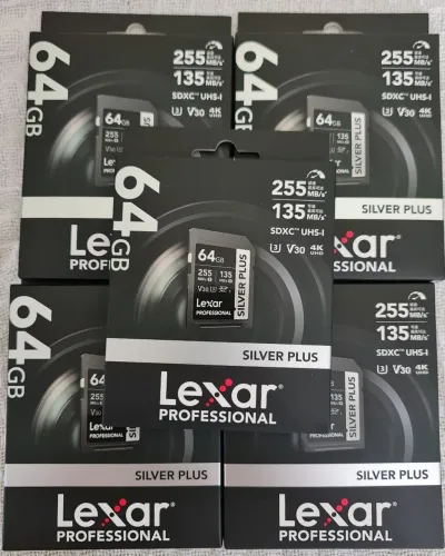 Cartão sd card lexar silver plus 64gb