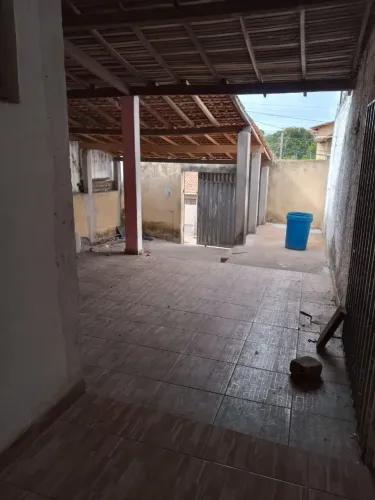 Aluga-se casa na Zona Sul 