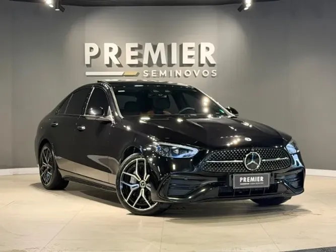 Mercedes-Benz C-300 AMG Line EQ Boost 2.0 TB Aut. 2024