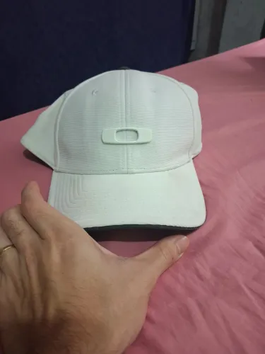 Boné Oakley Gascan Camuflado Branco