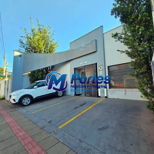 Imóvel Comercial Boa Vista, 3 salas, 2 banheiros, estuda permuta