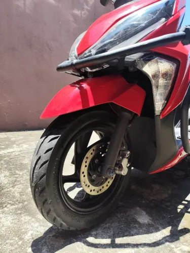 Honda elite 125