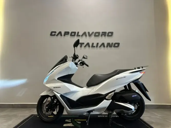 PCX 160 2023 - IMPECÁVEL - ANG