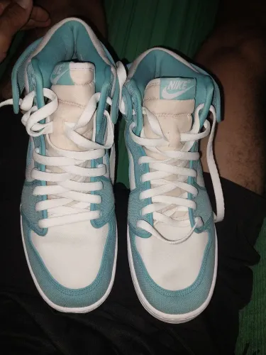 Nike Air Jordan 1 KO na cor "Bleached Aqua original".