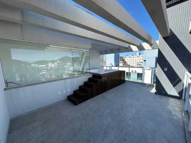 OPORTUNIDADE BOMBINHAS COBERTURA DUPL. 147,6M² PRIV, JACUZZI CHURR CARVÃO 3 SUÍTES CONFIRA