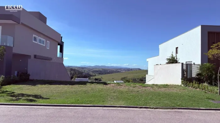 Terreno à venda, 547 m² Quadra Q1 com Declive e Vista Eterna/Linda para as Montanhas - São