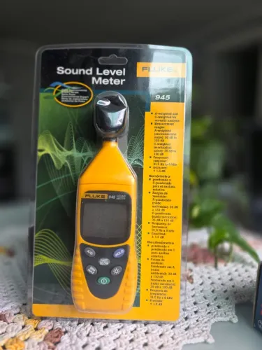 Decibelímetro digital com medição 30 à 130 dB - 945 - Nacional - Garantia - Novo - Lacrado