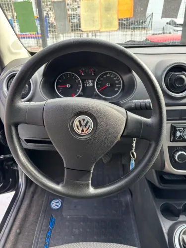 Volkswagen Voyage 1.0/1.0 City MI Total Flex 8V 4P 2011
