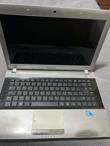Notebook Samsung RV411
