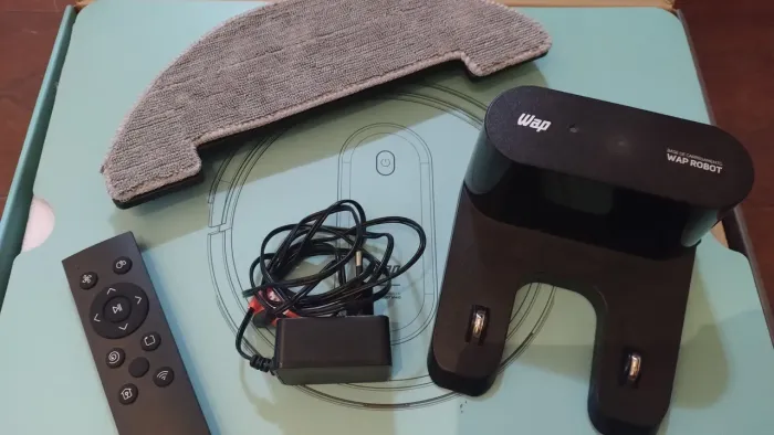 Carregador + Controle + Base Aspirador + Manuais + Escovas e Filtros novos WAP