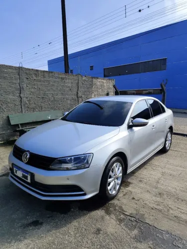 Volkswagen Jetta Trendline 1.4 TSI 16V 4P Aut. 2016