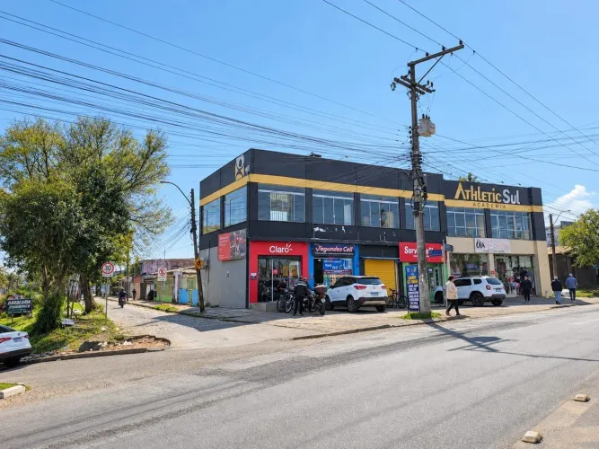 Subre loja Comercial com Aproximadamente 450 m² Restinga