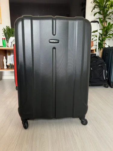 Mala Samsonite Grande Rígida Expansível c/ TSA - Semi Nova