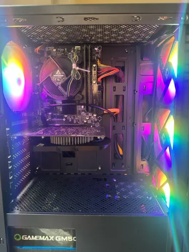 Computador i5 7400 / 32 RAM / 1050ti