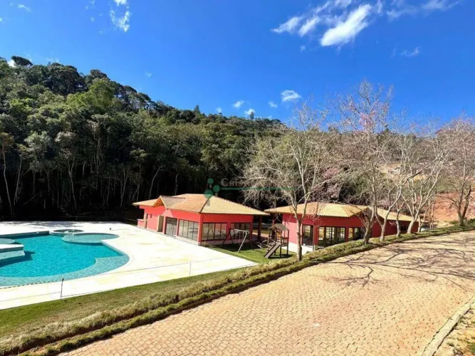 Terreno à venda, 418 m² por R$ 690.000 - Vale Feliz - Teresópolis/RJ