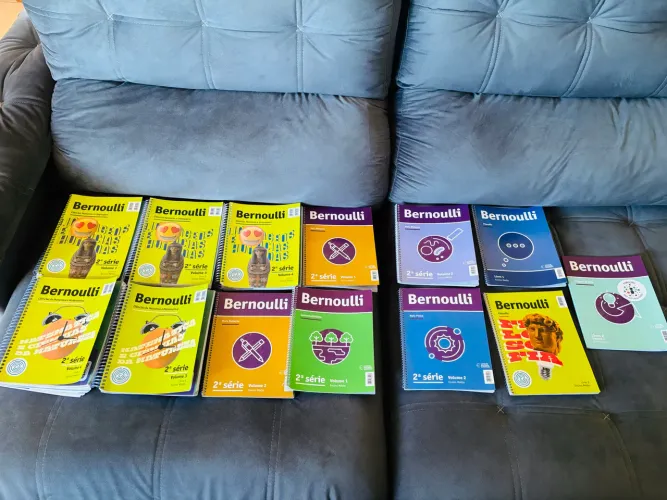 LIVROS BERNOULLI ENSINO MÉDIO E VESTIBULAR A PARTIR DE 50$