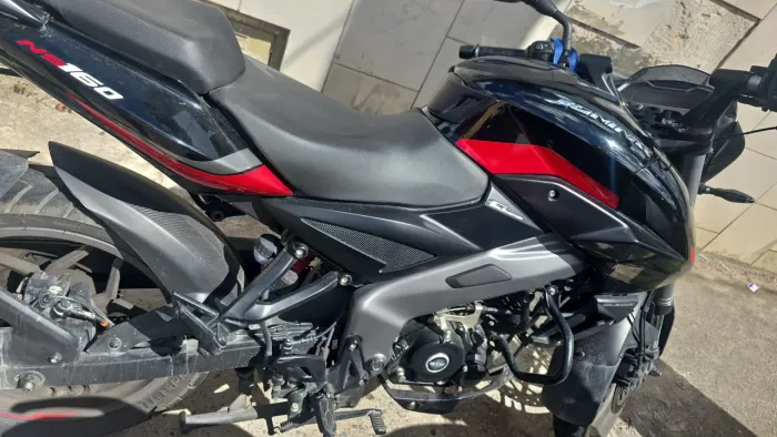 Bajaj dominar 160