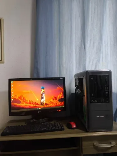 Máquina!!! Pc computador desktop Positivo 8GB Ram