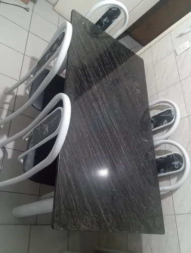 Mesa de cozinha 6 cadeiras