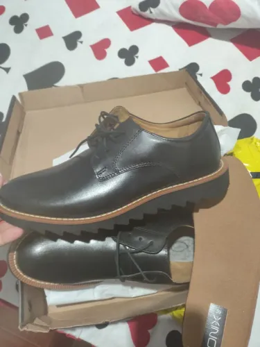 Sapato social masculino em couro,solado alto Tratorada Derby