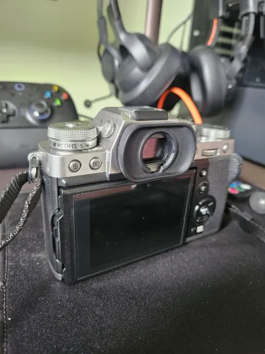 Kit Fujifilm XT3 Silver + Viltrox 33 - F1.4