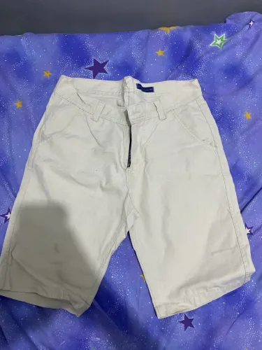 Bermuda Bege Tamanho 40